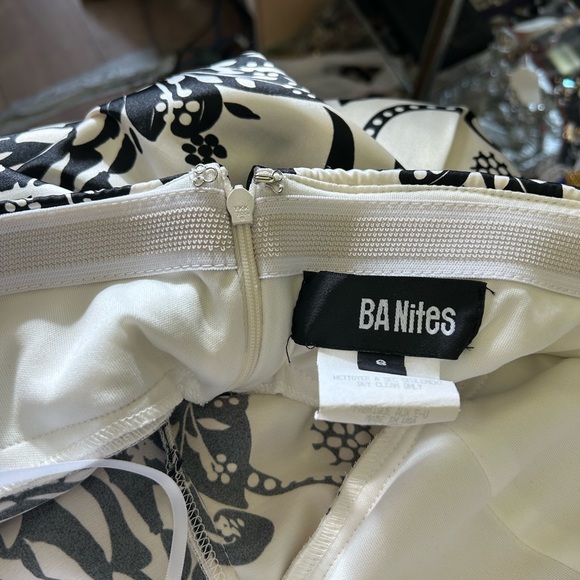 BA NITES BLACK AND WHITE SATIN PRINT STRAPLESS MERMAID GOWN RUCHED SIZE 8 - Picture 10 of 10